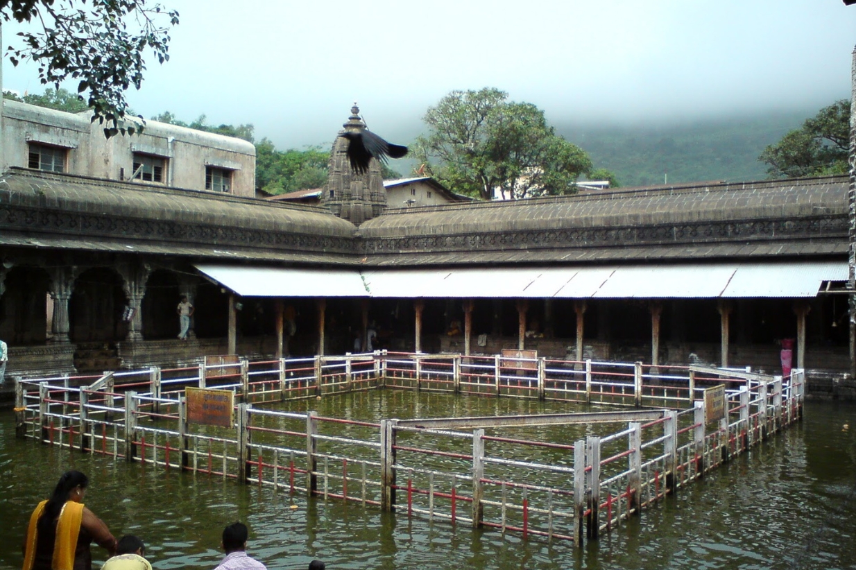 kalsarp pooja in trimbakeshwar